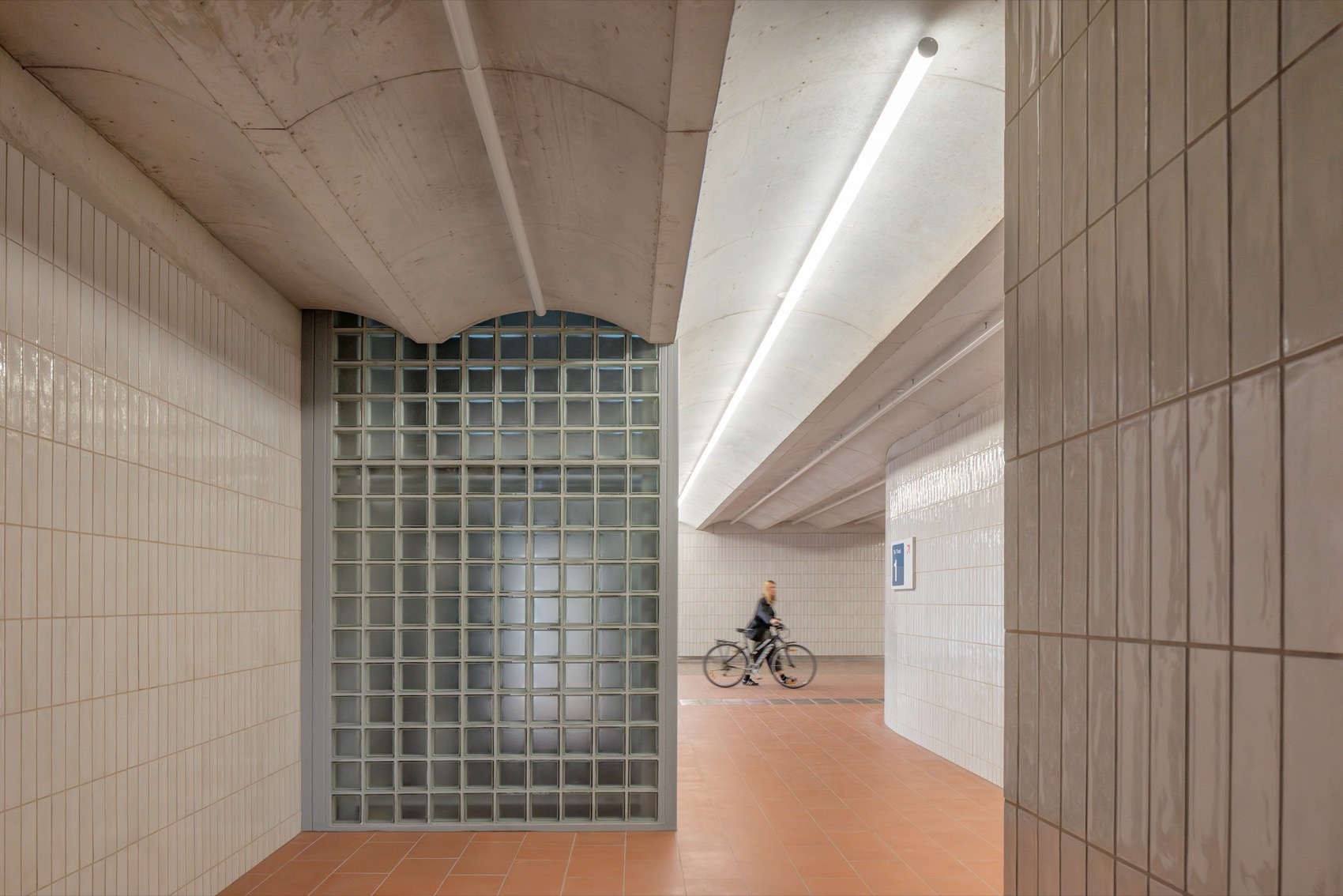 诺瓦戈里察火车站与Vrtača地下通道丨斯洛文尼亚戈里丨Sadar+Vuga d.o.o.等多个团队-35