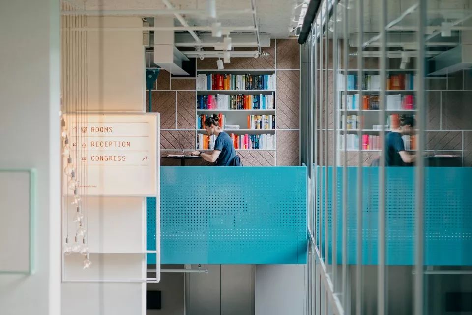 阿姆斯特丹卡萨酒店公共空间改造 | 共享客厅-37