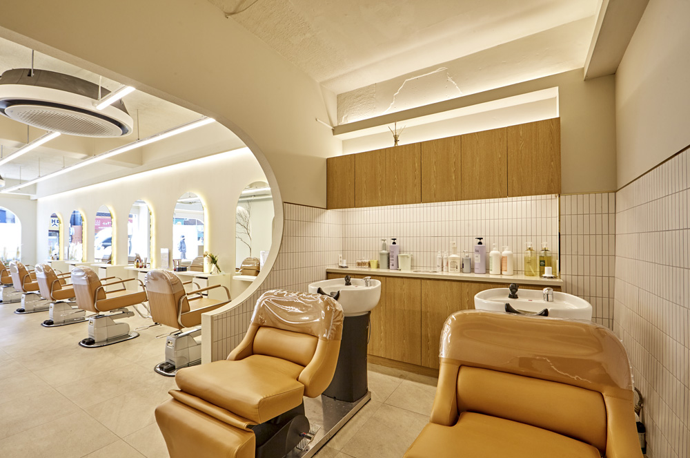 首尔地铁 2 号线厅的 20 平米美容室设计-13