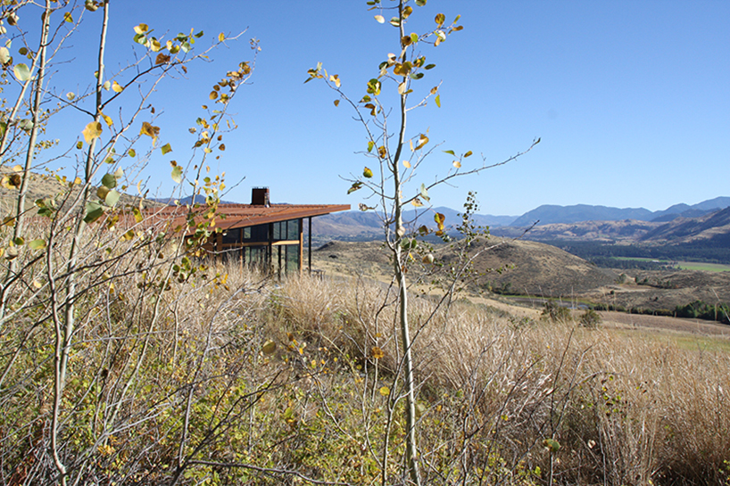 美国蚱蜢式山边小屋丨美国约翰斯顿建筑事务所-14