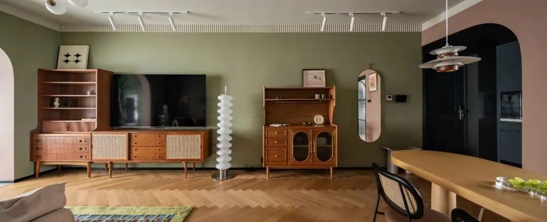 牛油果绿打造复古治愈宅丨中国天津丨凤凰空间-24