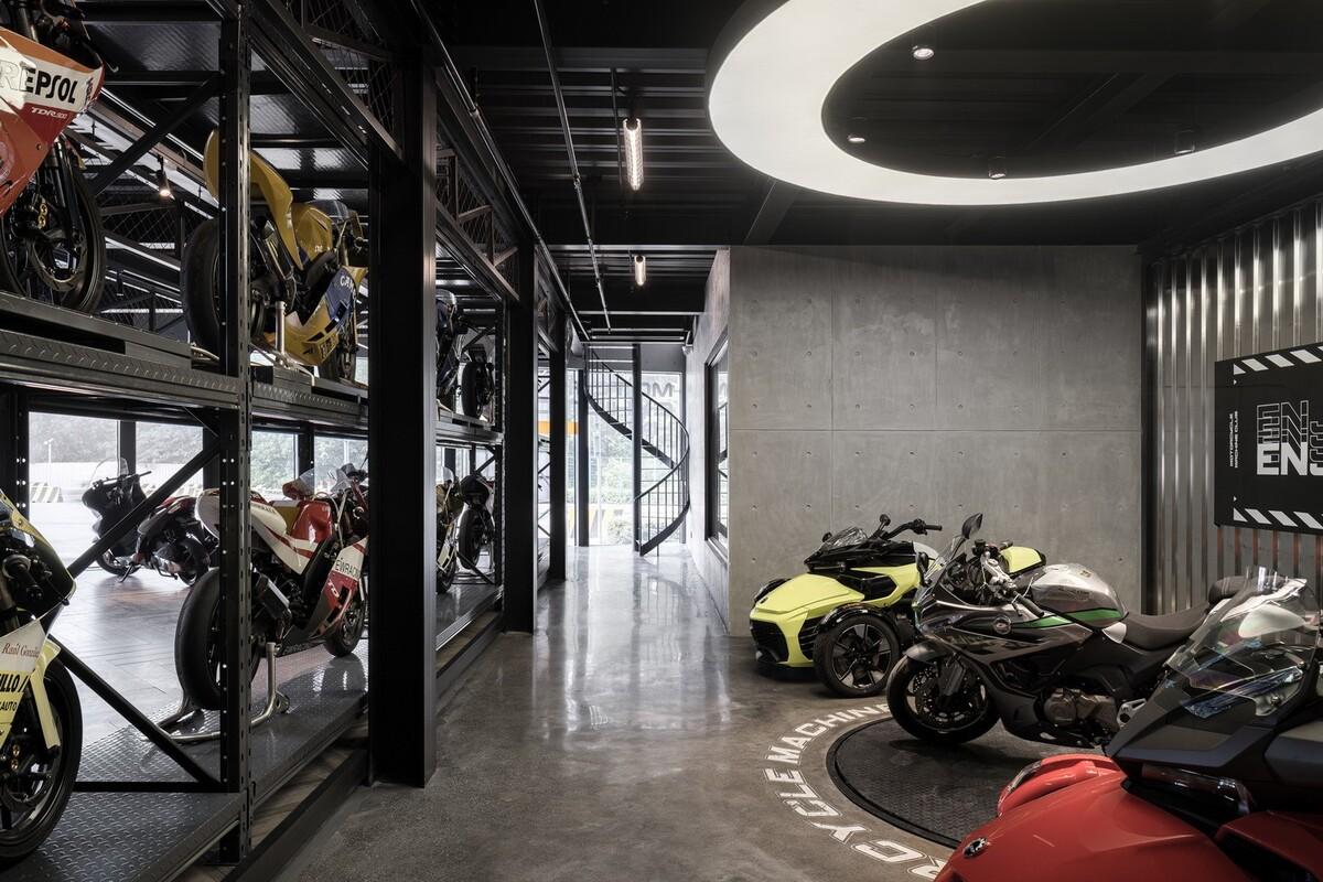 顺德EW机车展厅丨中国佛山丨SN A超然建筑-35
