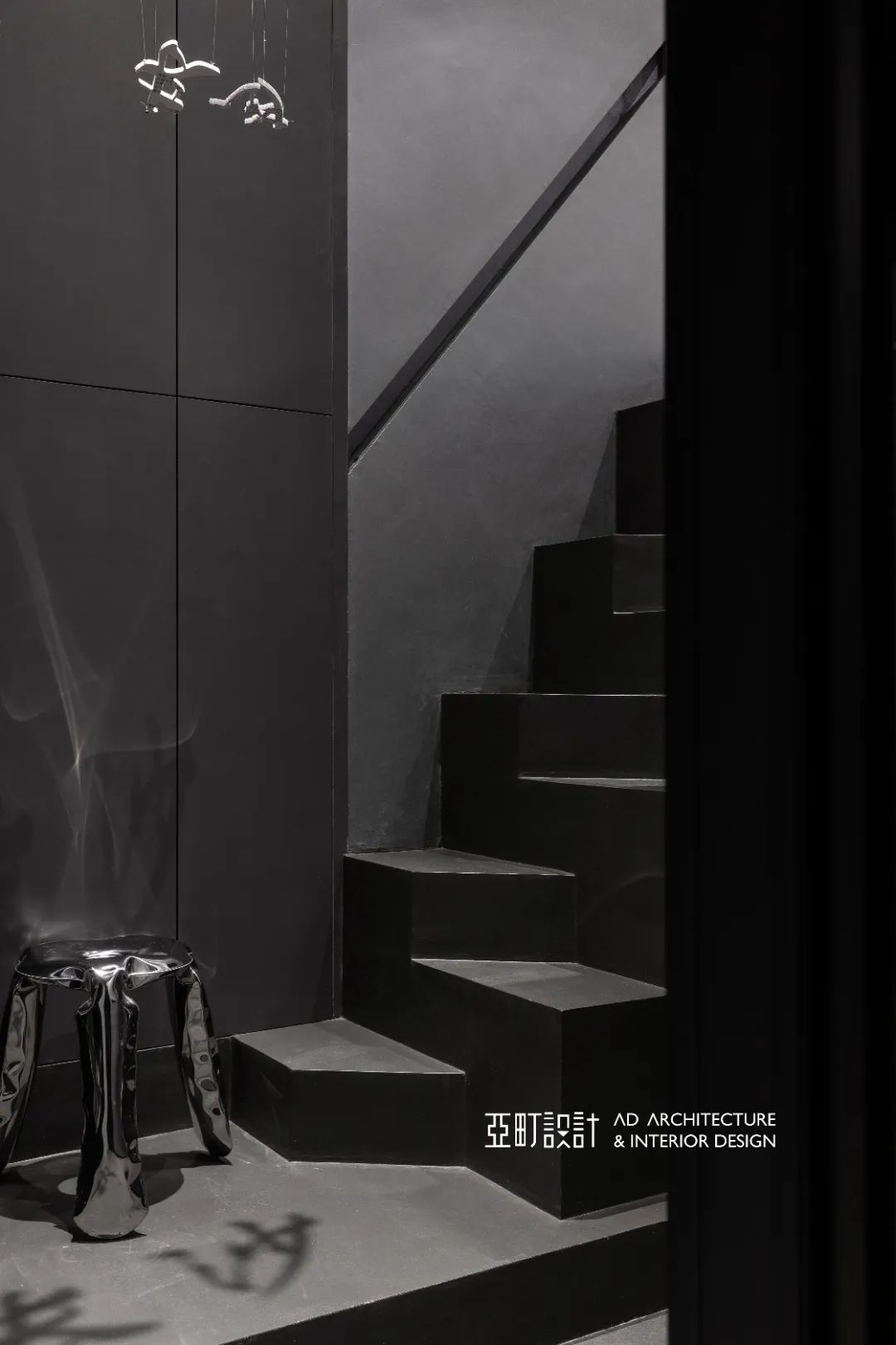 暗黑工业风,新长沙民宿的惊喜设计丨亚町设计-52