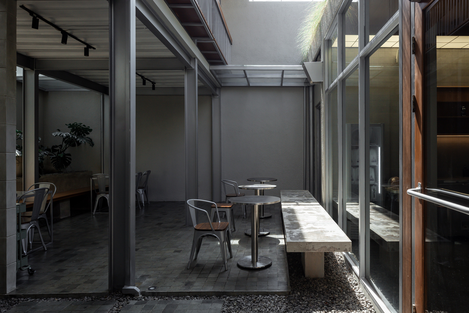 Hibrew Coffee and Cuisine by Simpul Studio-22