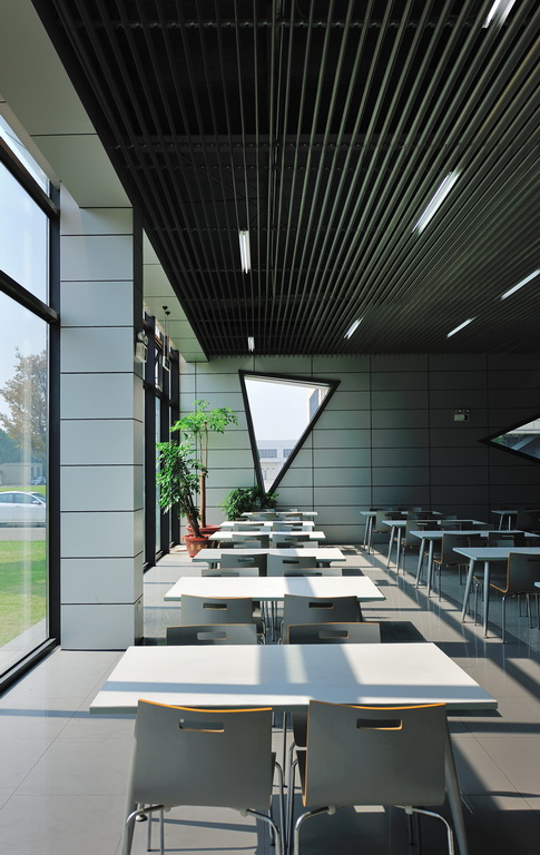 光影互动,打造多功能会议中心-17