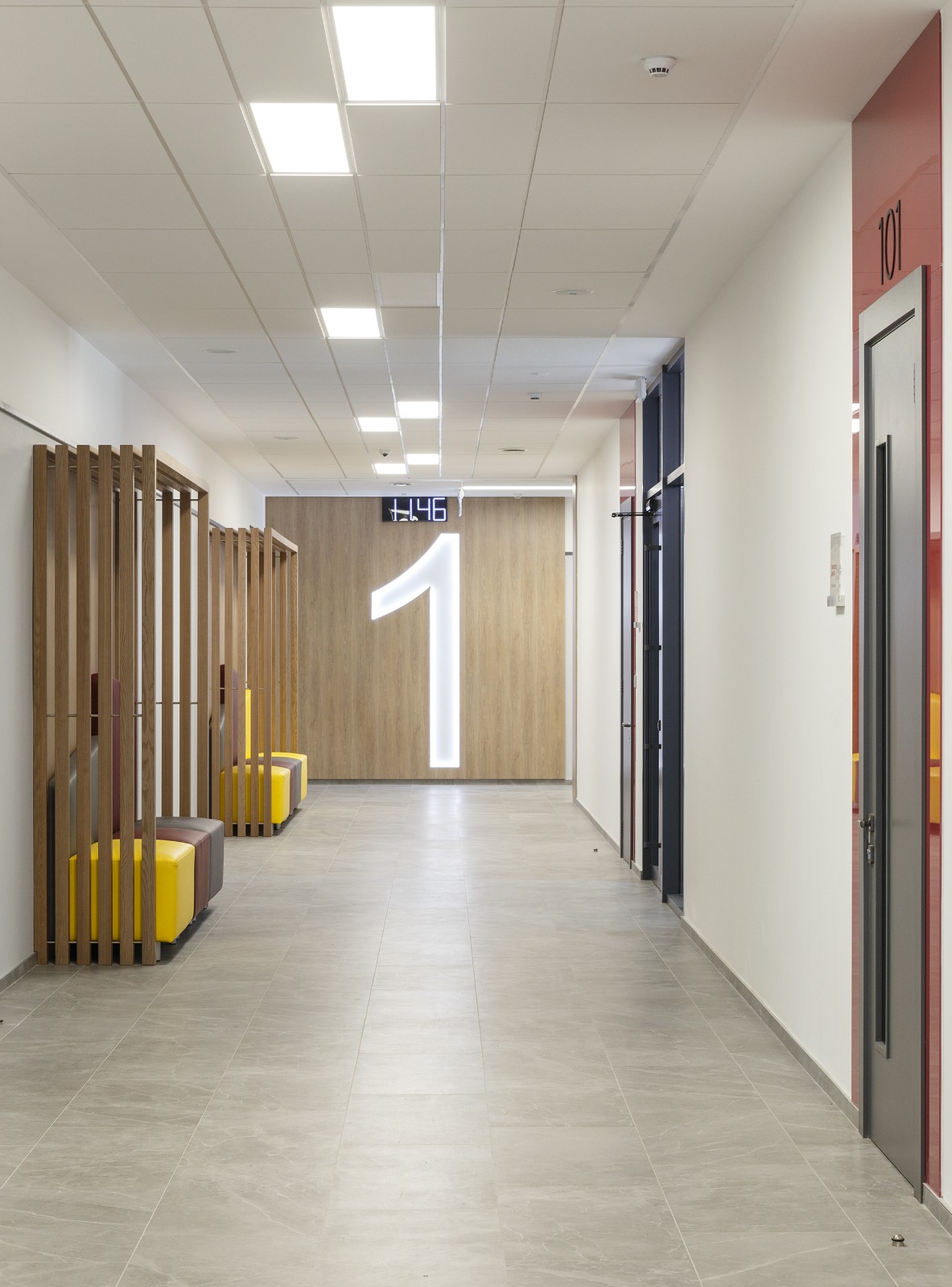 乌克兰基辅 A+ 学院 SVOYA studio-30