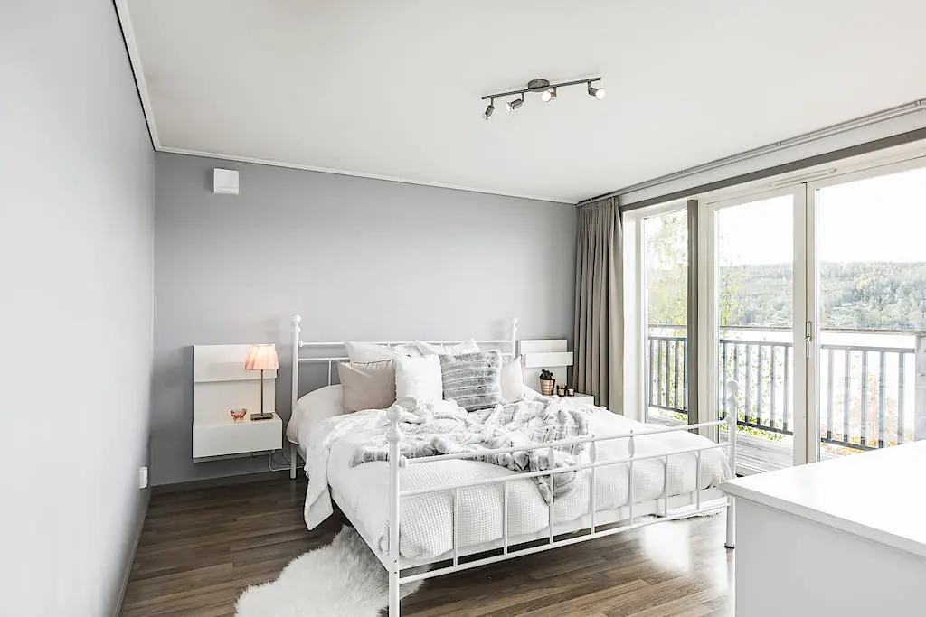 瑞典黑色别墅 | 水上的豪华游轮-16