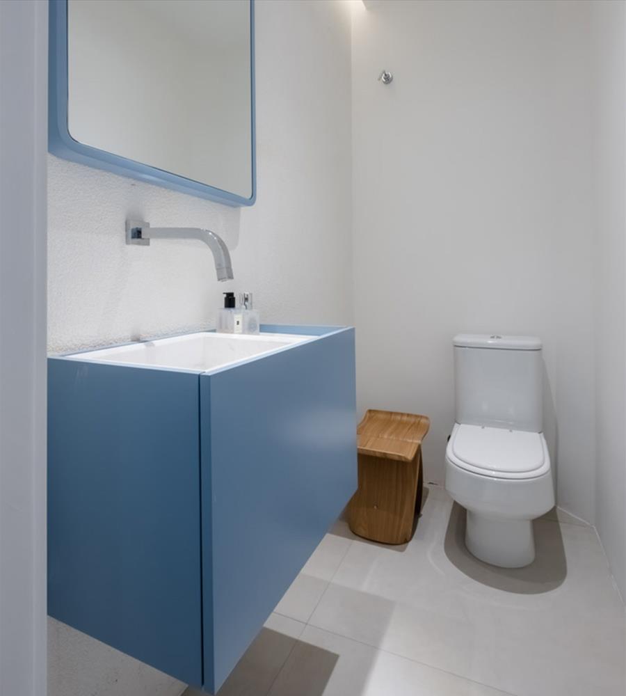 巴西 Solar AC 珠宝店 | 简约自然的商业空间设计-9