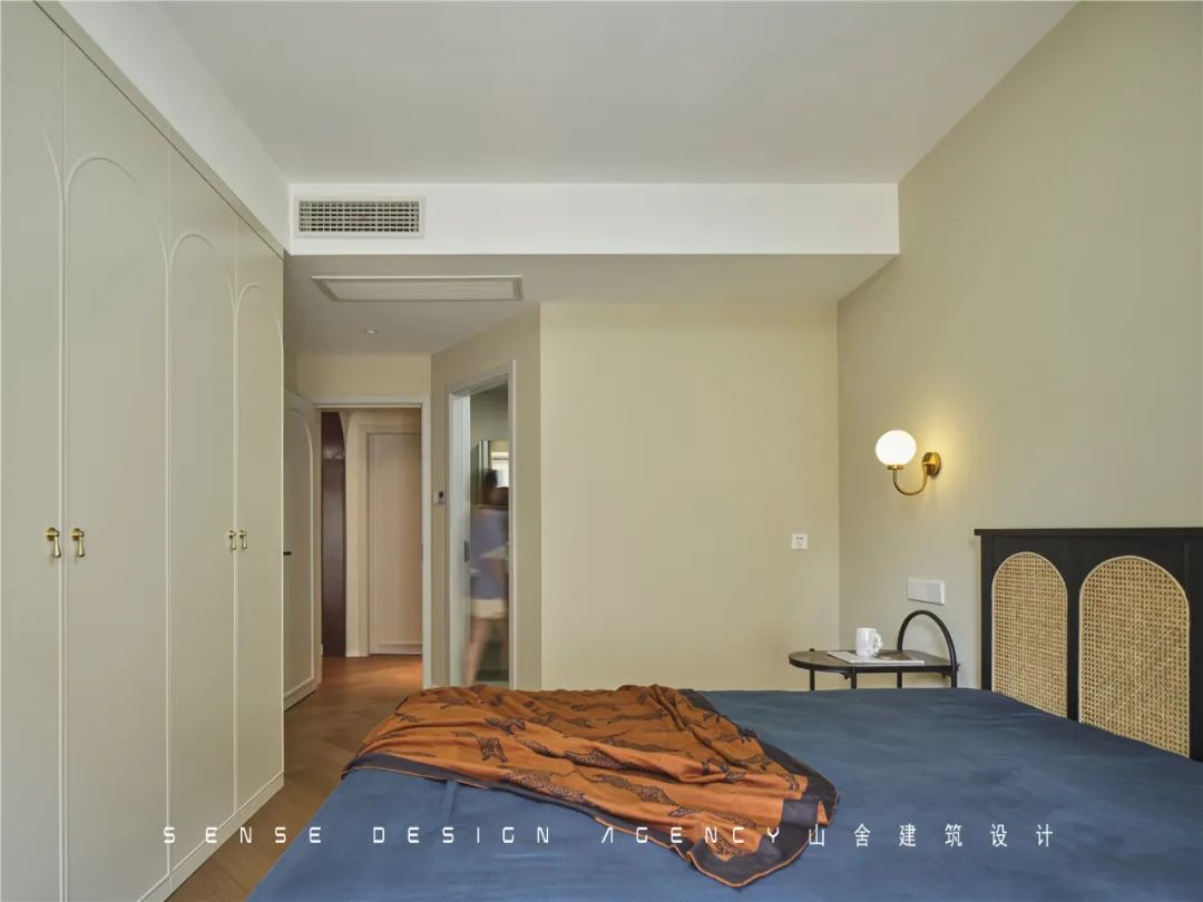 色彩碰撞,轻复古三口之家的生活艺术丨山舍建筑设计-42