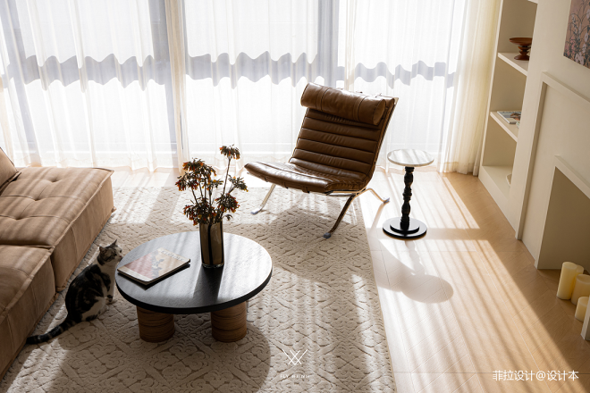 装修还得看90后：两人一猫住100㎡，开放布局的奶油中古家-35
