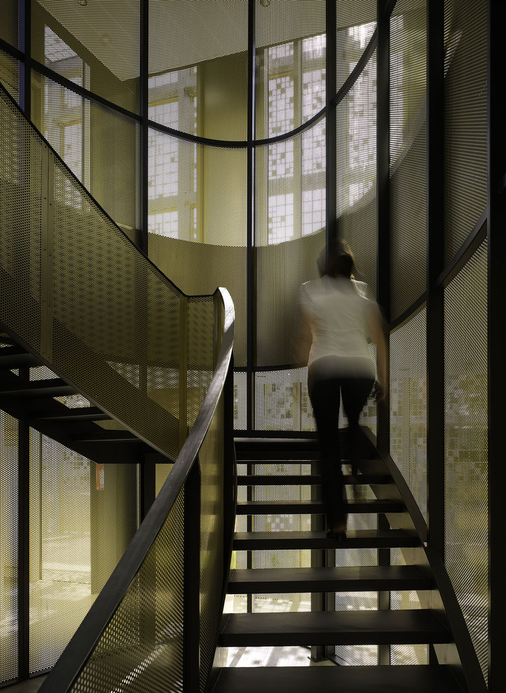 Jacques Ferrier Architectures丨办公景观丨香槟酒总部大楼-23