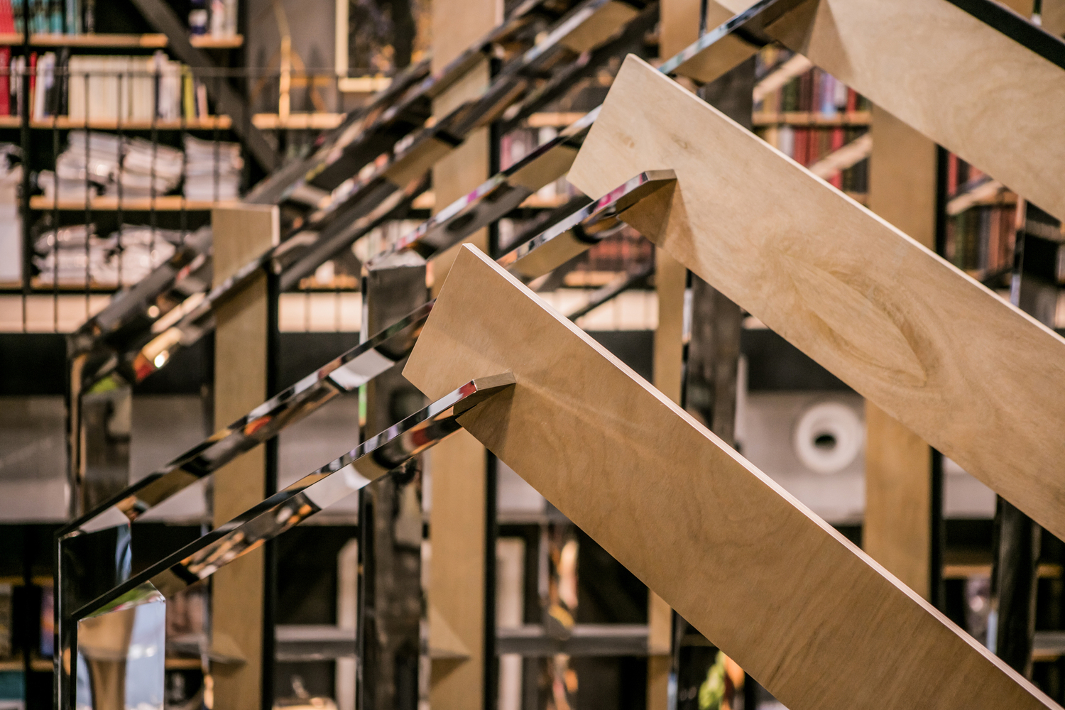 Hauser - Wirth Pop-30