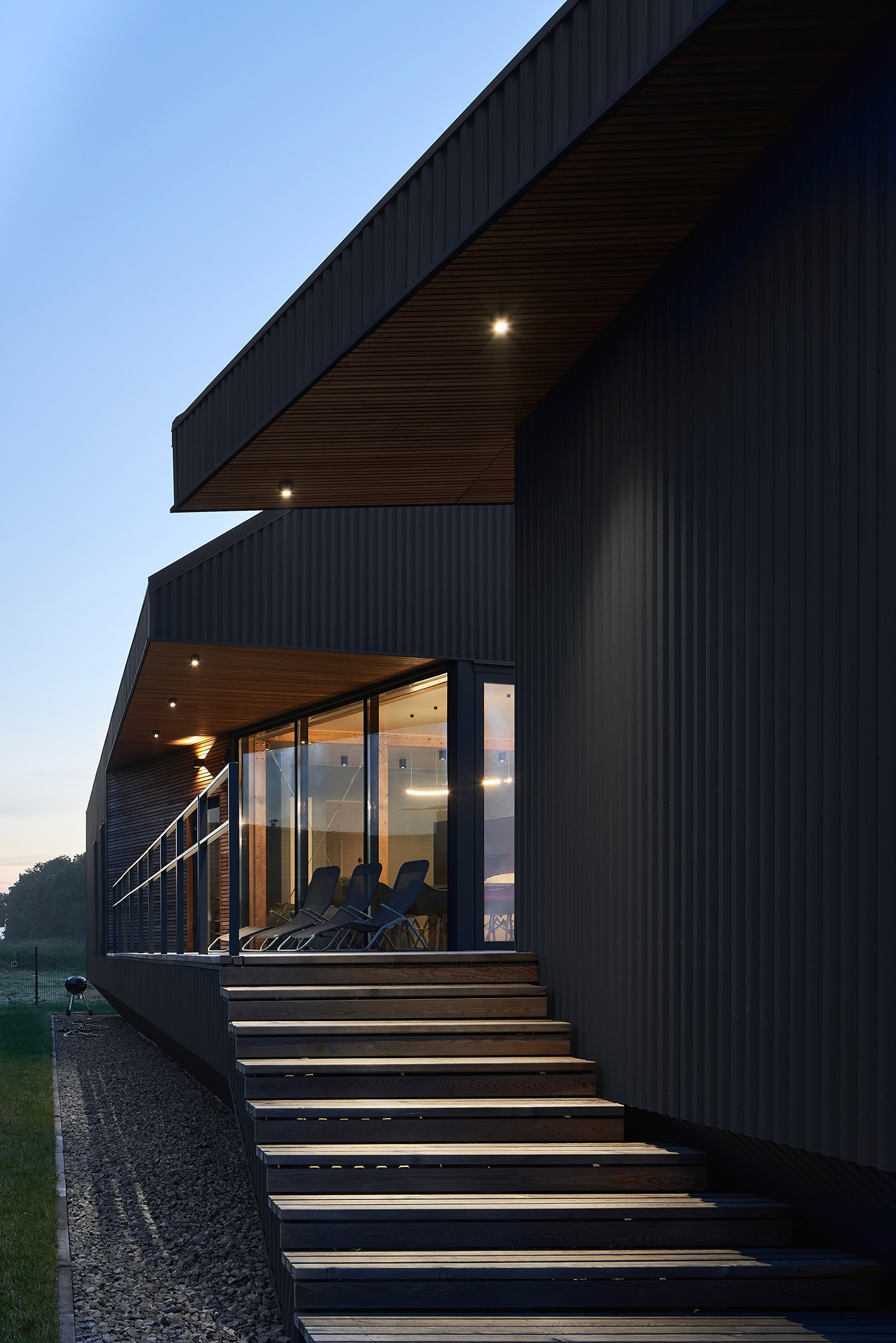 红色房子·斯堪的纳维亚设计丨Norddomos-10