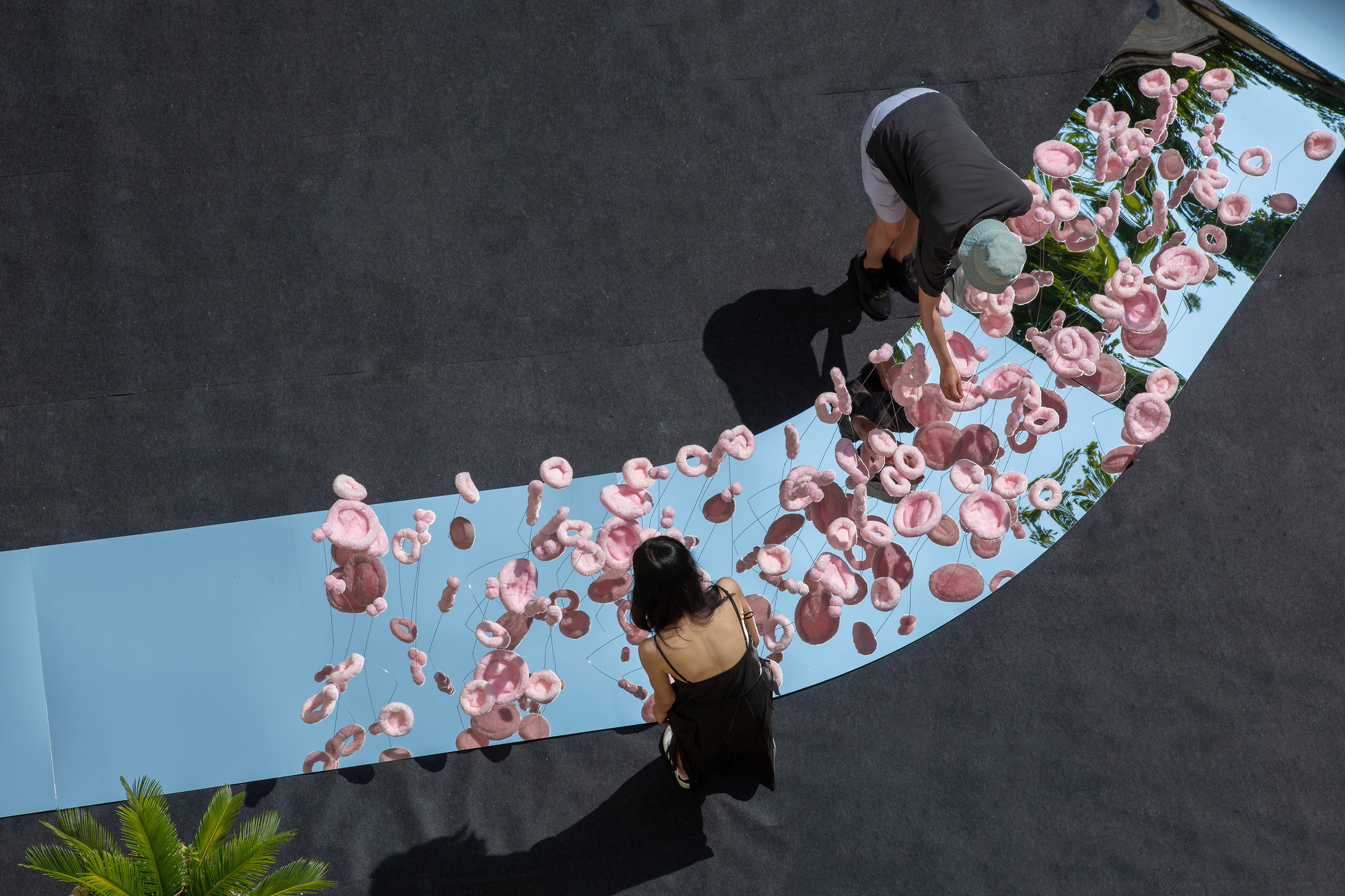 The Tasting Tongue - Art Installation / Studio Deng-22