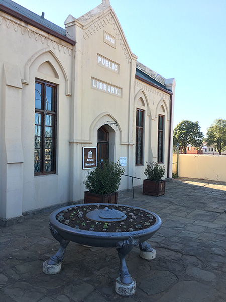 Aliwal North马饮水槽丨南非丨Walter Macfarlane & Co-4