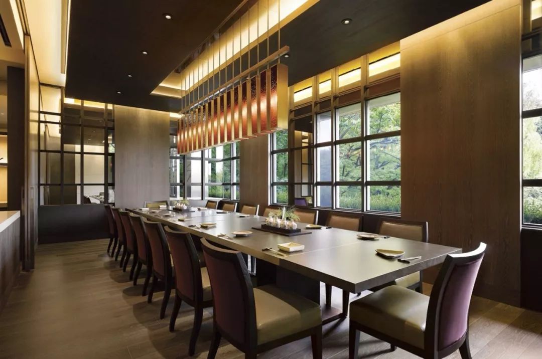 BAR Studio | 酒店设计界的优雅传奇-56