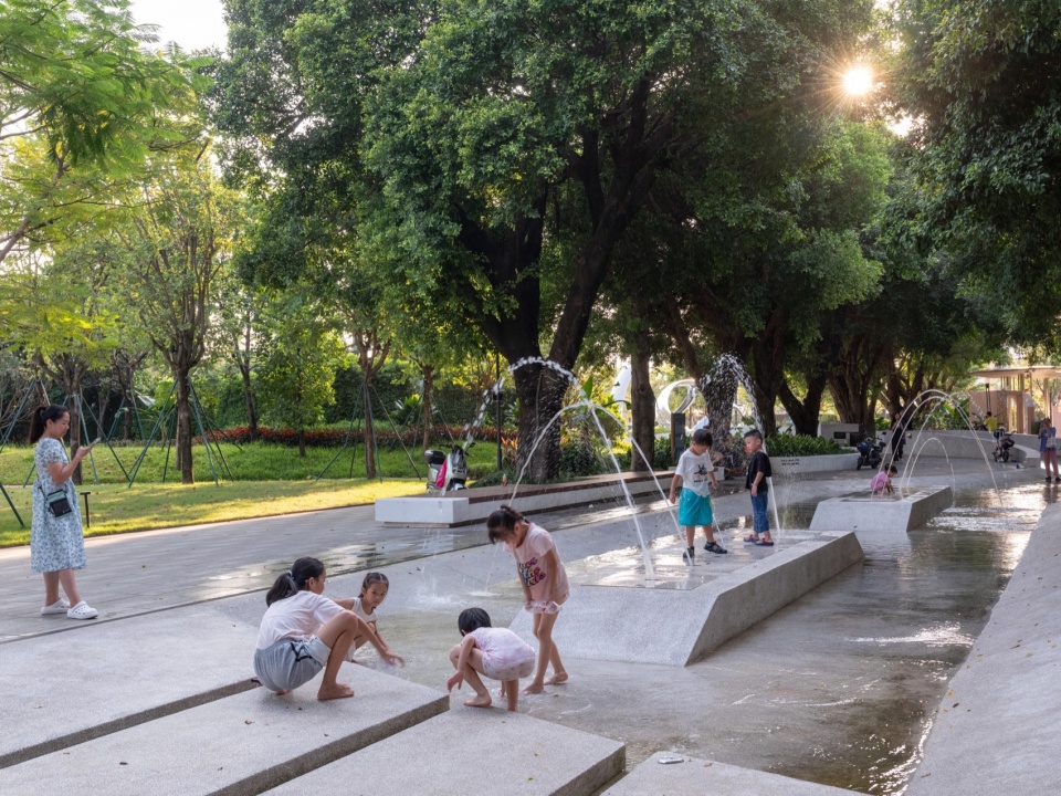 广州万科黄埔新城绿榕公园丨中国广州丨容心设计ROXin-114