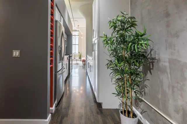 洛杉矶工业风格时尚阁楼设计-7