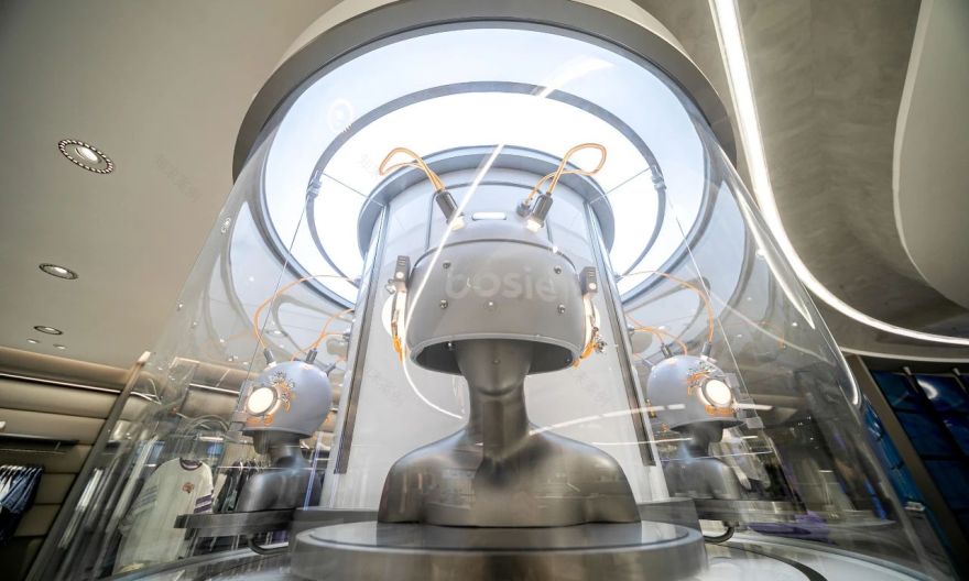 无性别主义星际空间站丨巴黎,伦敦时装学院设计师-6