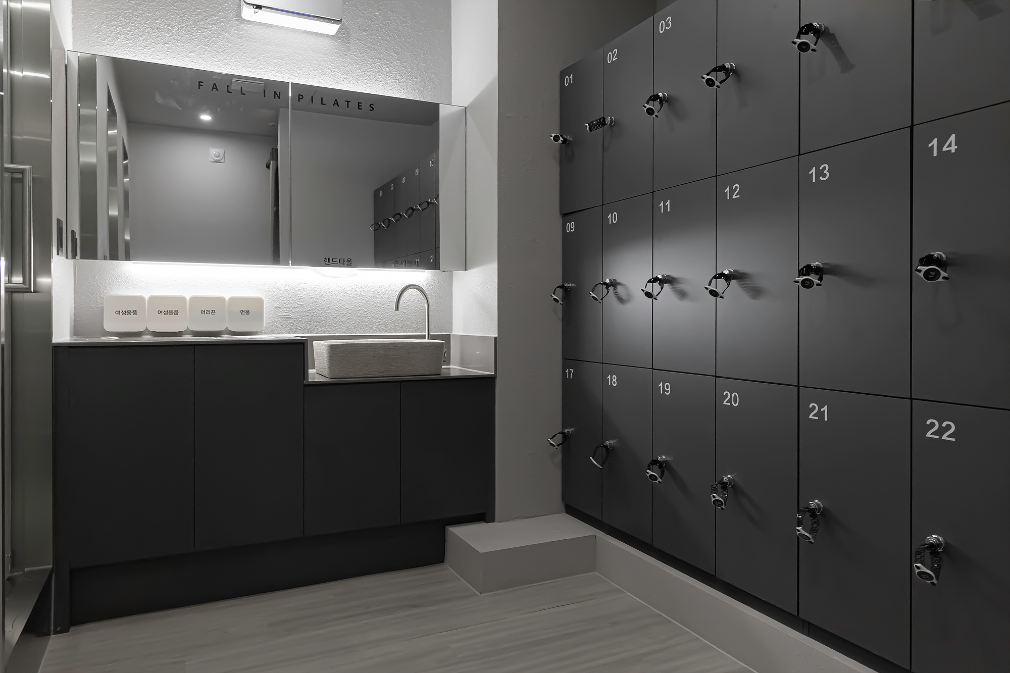 高级灰的 95 平米公寓 | 现代极简风的魅力-19