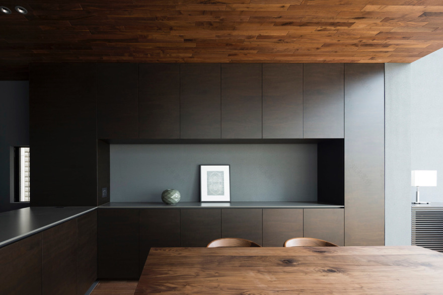 东京老城区的度假村式庭院住宅-31