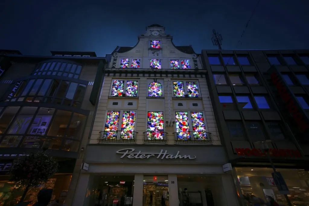 光之环保 · Luzinterruptus 的艺术与倡议丨西班牙马德里-41