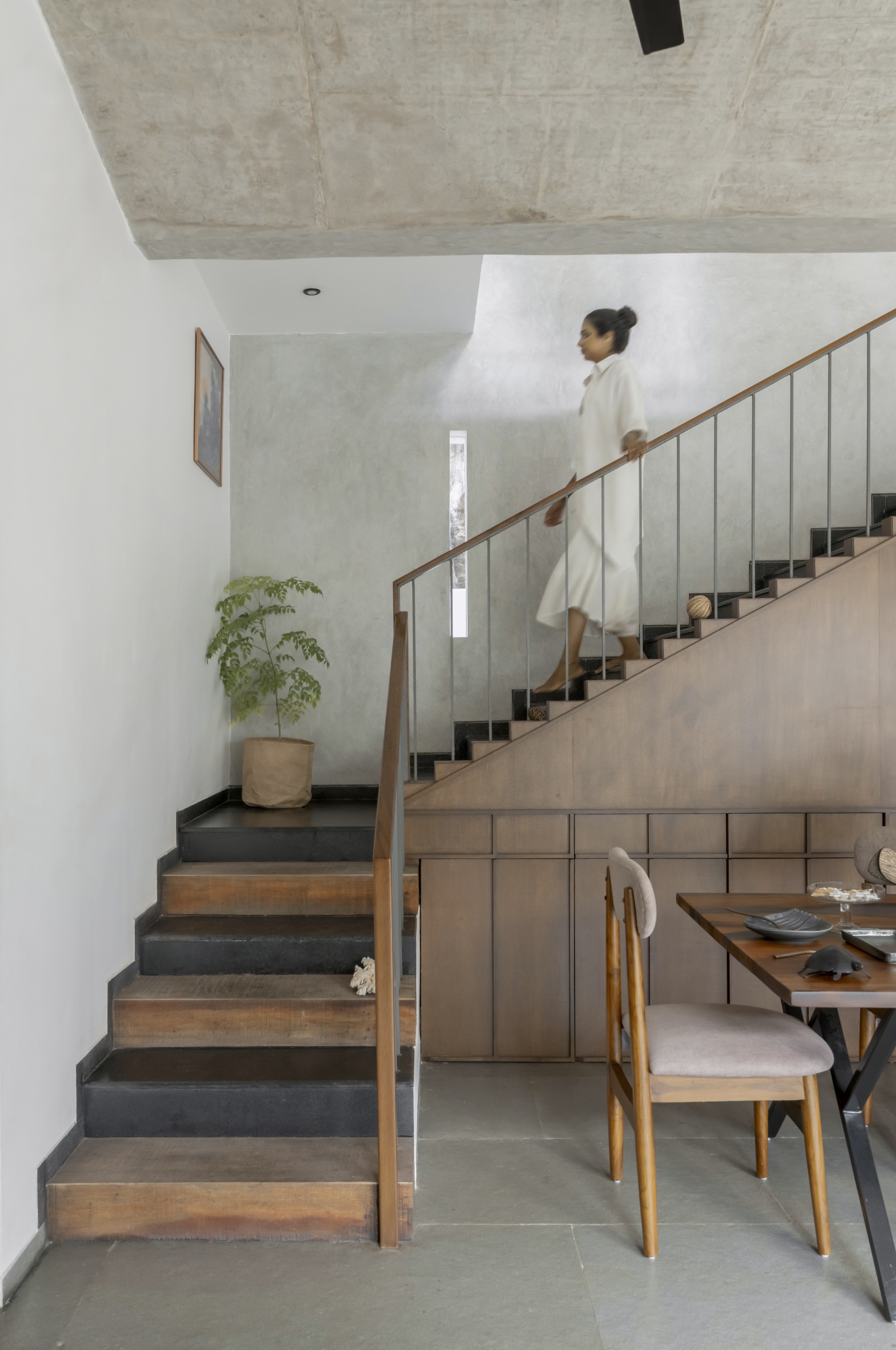 比利·奥蒂亚之家丨印度丨STO.M.P-32