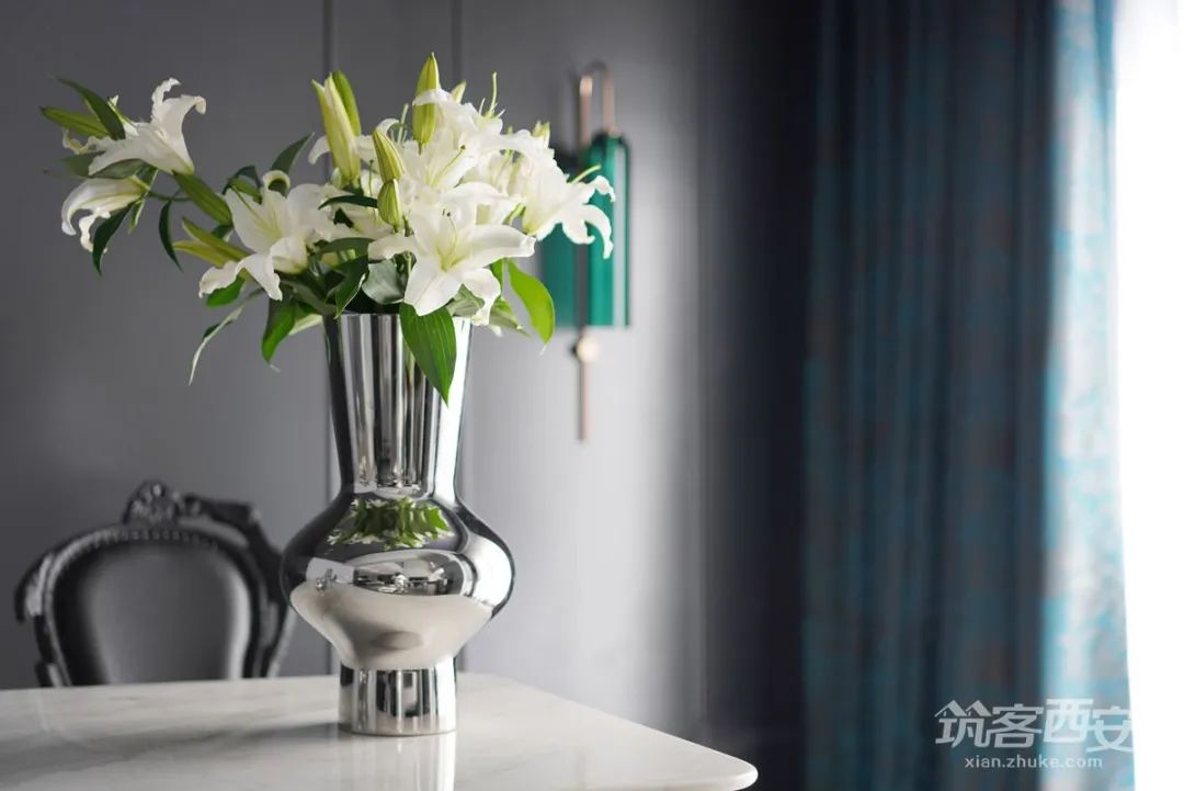 极致黑韵,红杉·陈醉打造西安 360㎡顶跃艺术宅-159