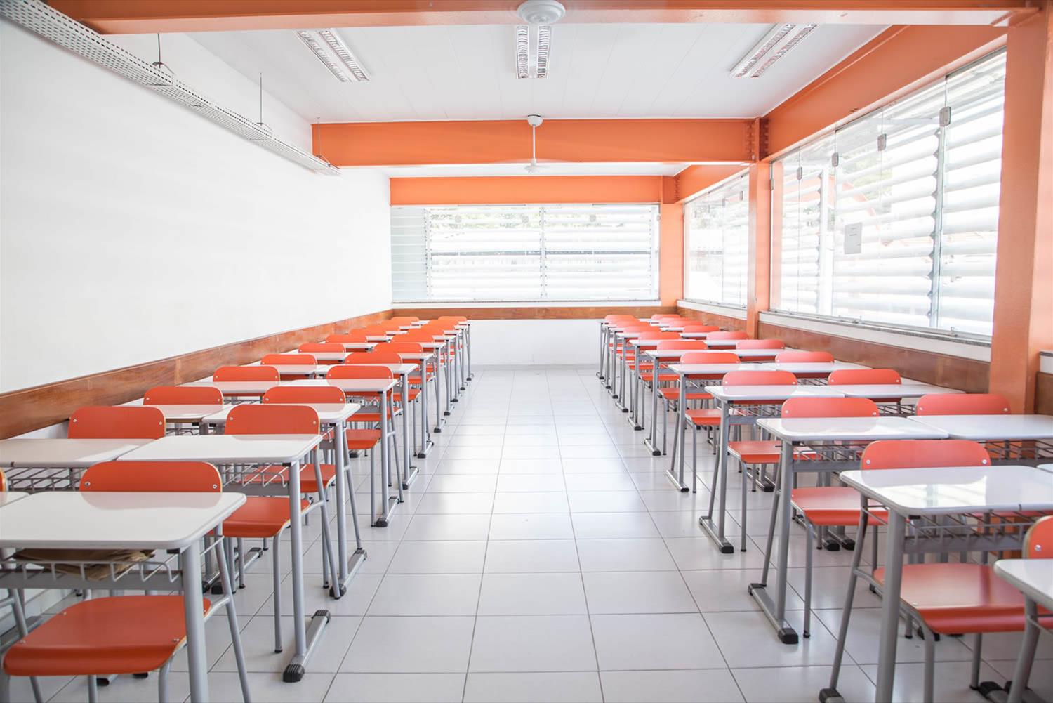 皮涅罗斯营地-5