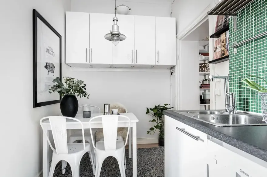 棕色调公寓 | 极简主义与民族元素的完美融合-11