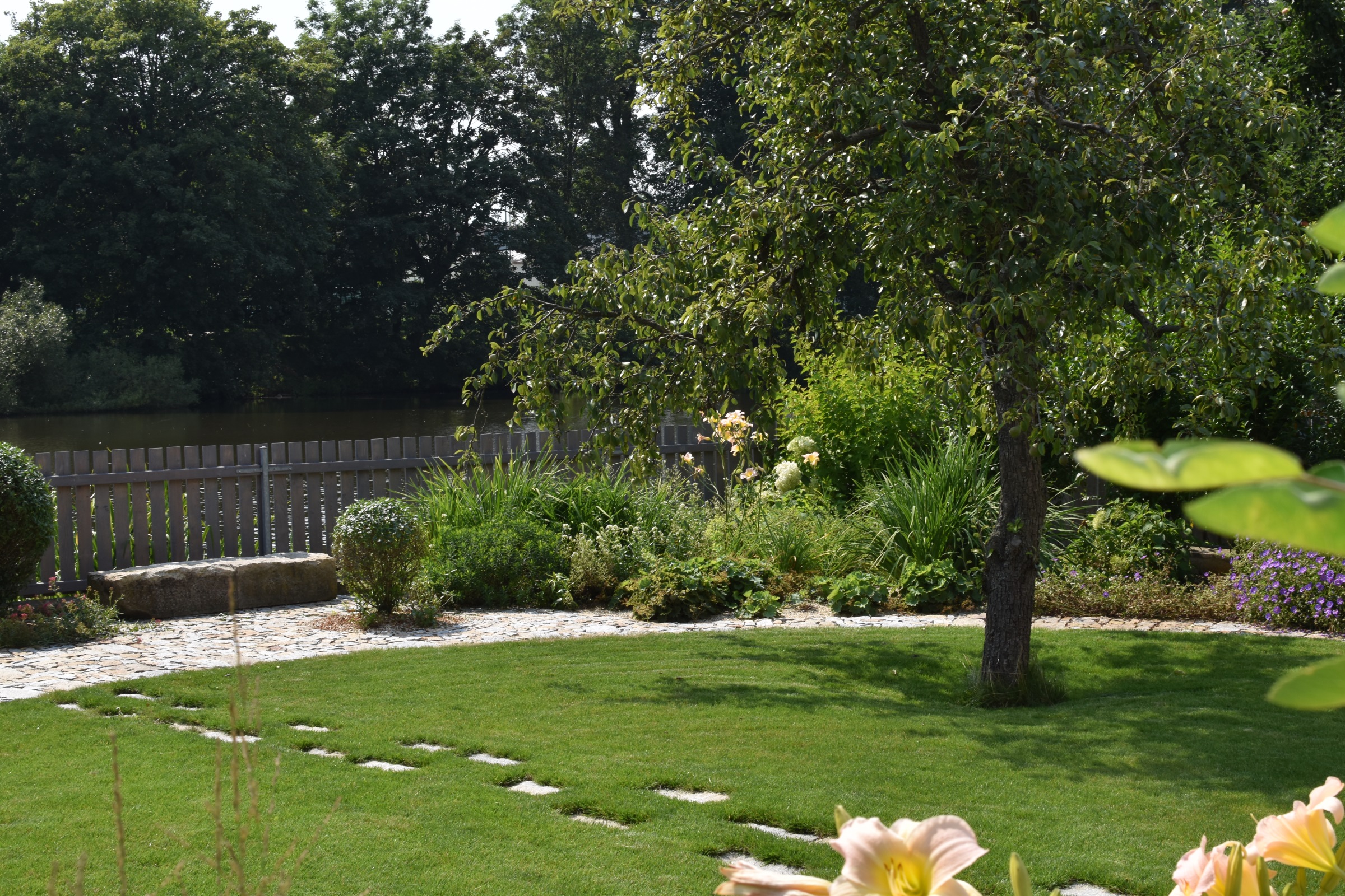 以花园为画布，私家花园设计丨捷克丨Atelier Parter-4