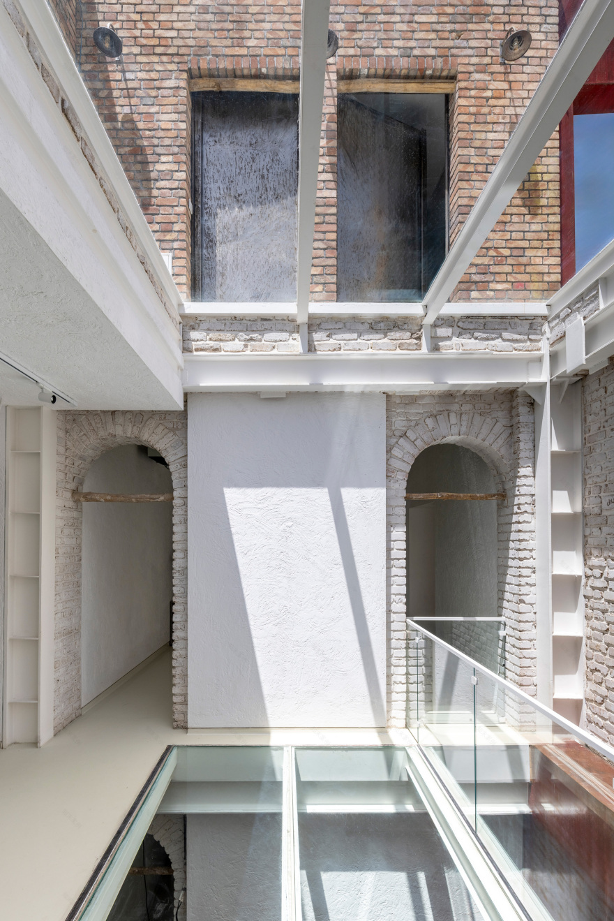 诗人之家丨伊朗德黑兰丨NextOffice–Alireza Taghaboni-16