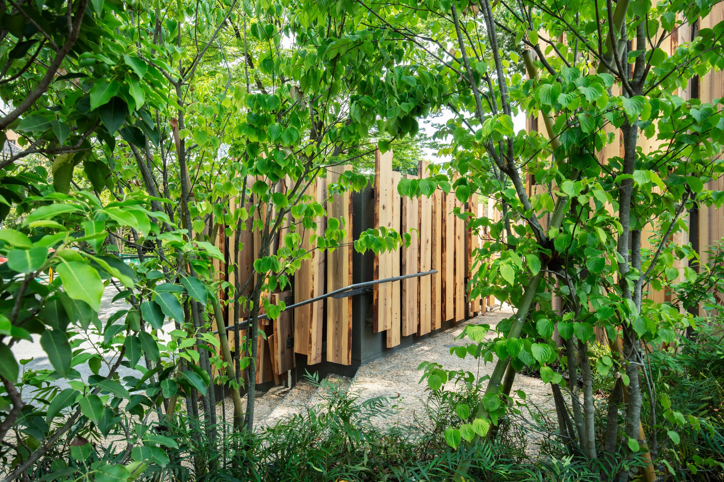 东京公园里的"森林漫步"公共厕所-7