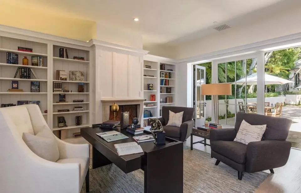 比弗利山庄探秘 | 王思聪、泰勒·斯威夫特等巨星的奢华家居-235