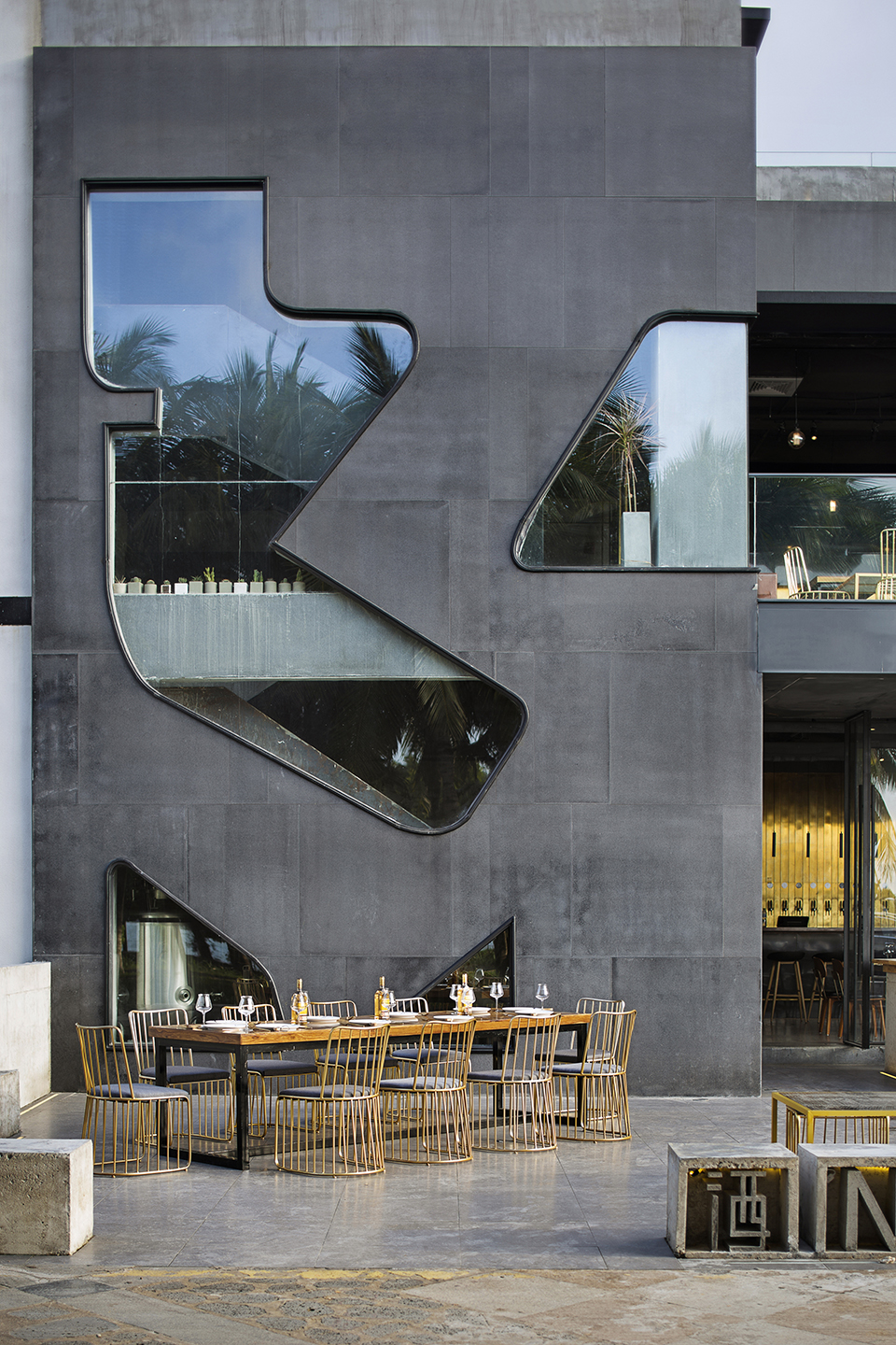 海口 食酒堂精酿吧 | 龙丽仁室内装饰设计-12