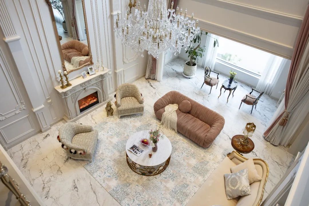 尚层V8实景 | 1000㎡法式柔情独栋别墅，色彩与生活的交响曲-12