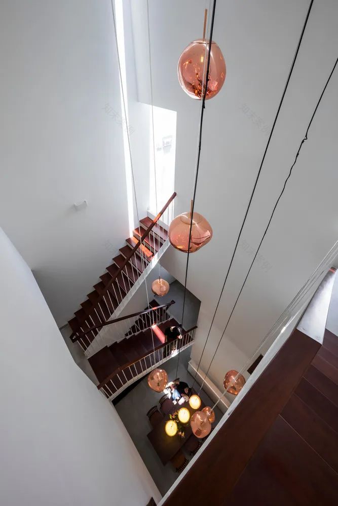 双胞胎女孩共享生活空间设计丨中国西宁丨勾勾手设计网-9