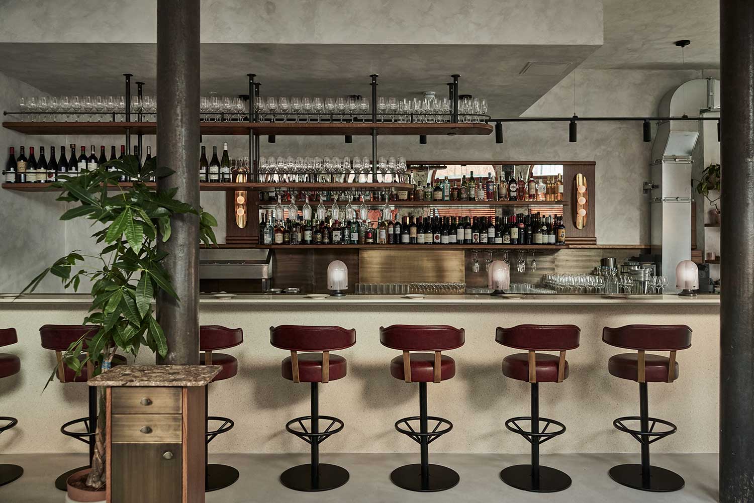 Pearly Queen Seafood Eatery, London, UK / A-3