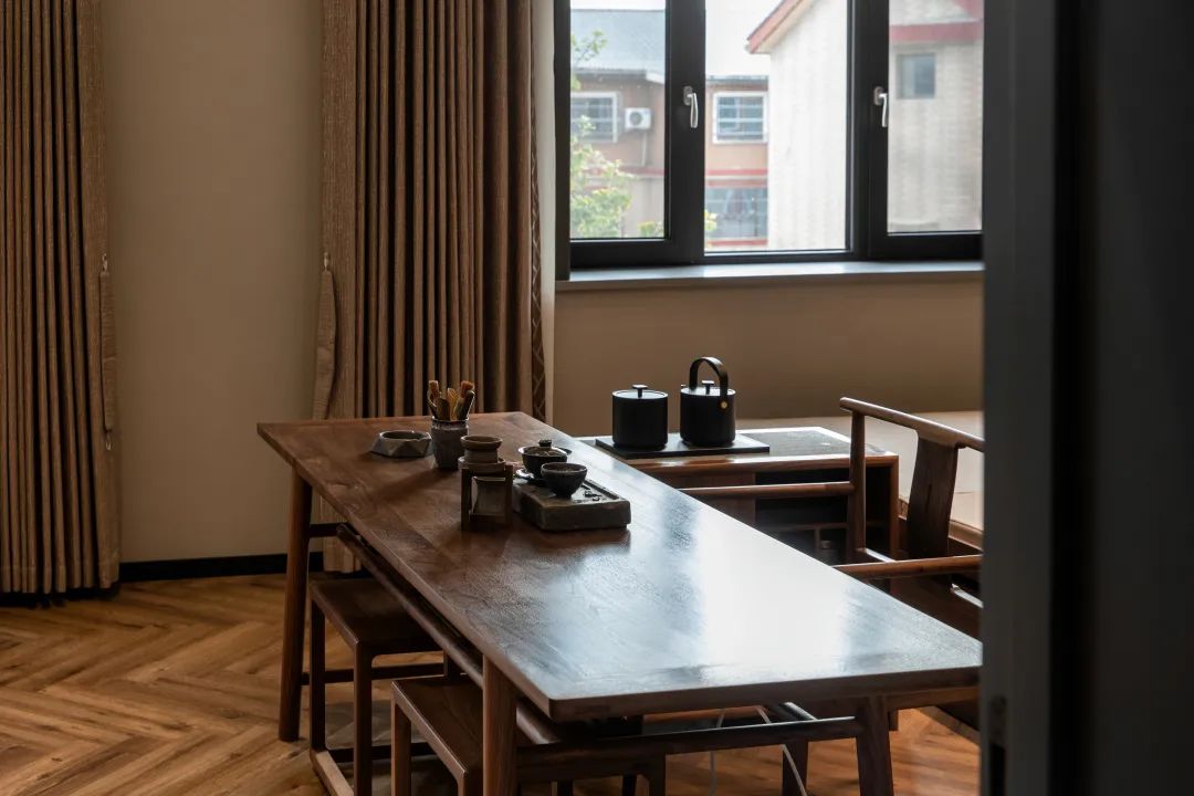 梵高之家 · 个性化的艺术空间丨中国天津丨凡高空间设计-33