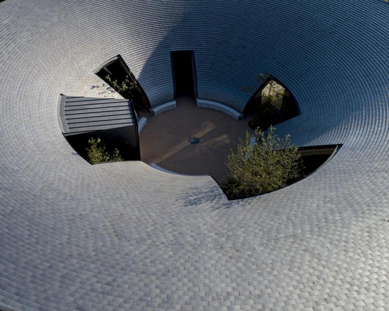 天空飞艇屋丨日本福冈丨NKS2 architects-2