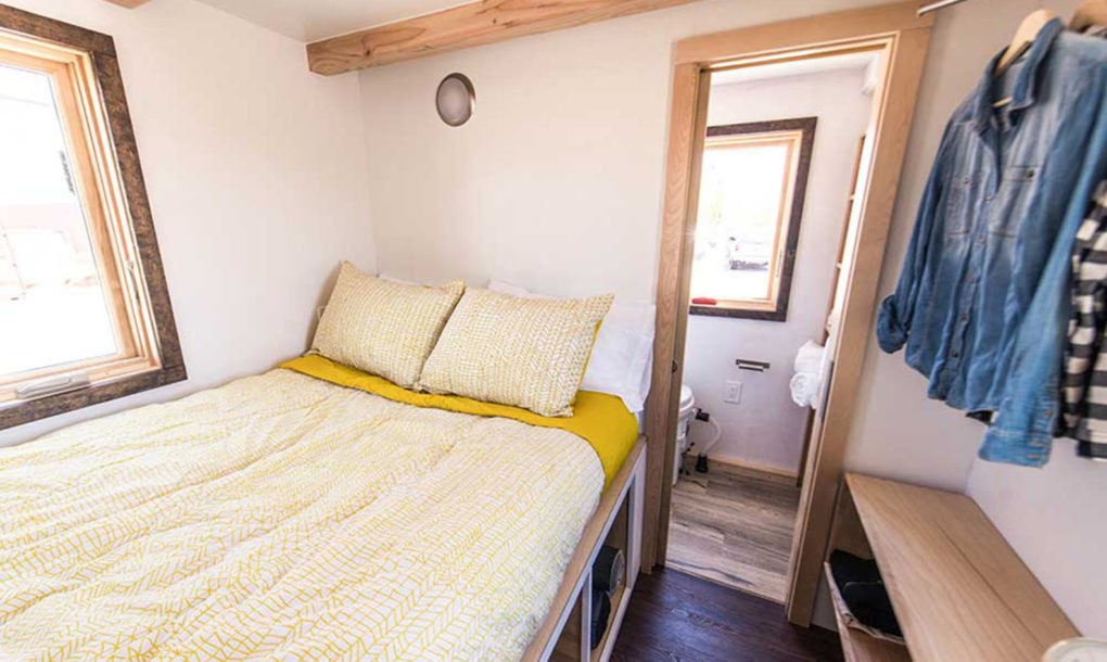 A Home on Wheels with Every Possible Comfort-34