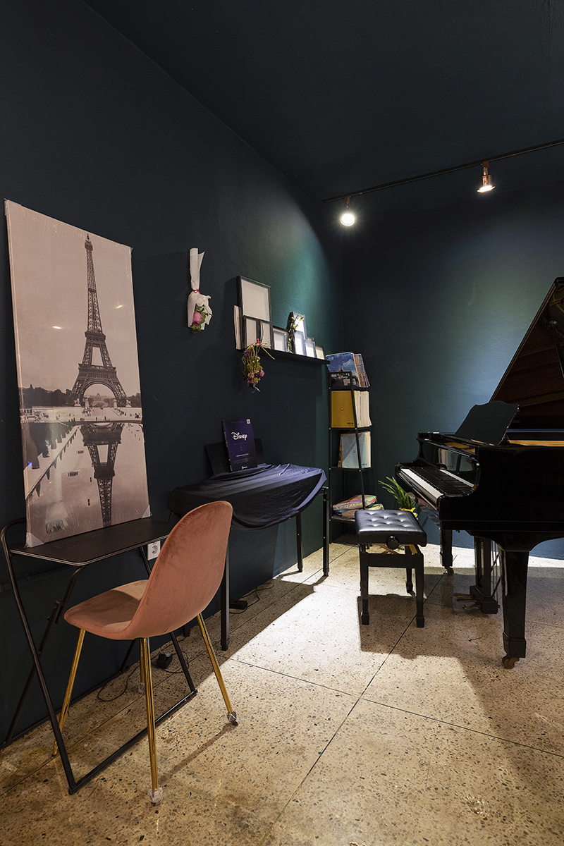 色彩点睛，打造温馨咖啡馆与钢琴学院-8