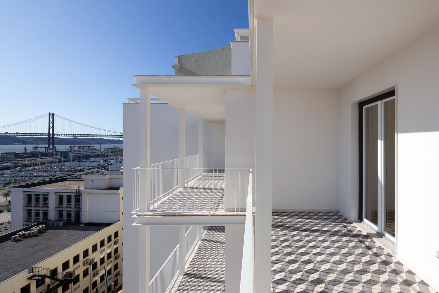 葡萄牙里斯本“Arriaga 19 号建筑” - 现代都市中的宜居艺术-34