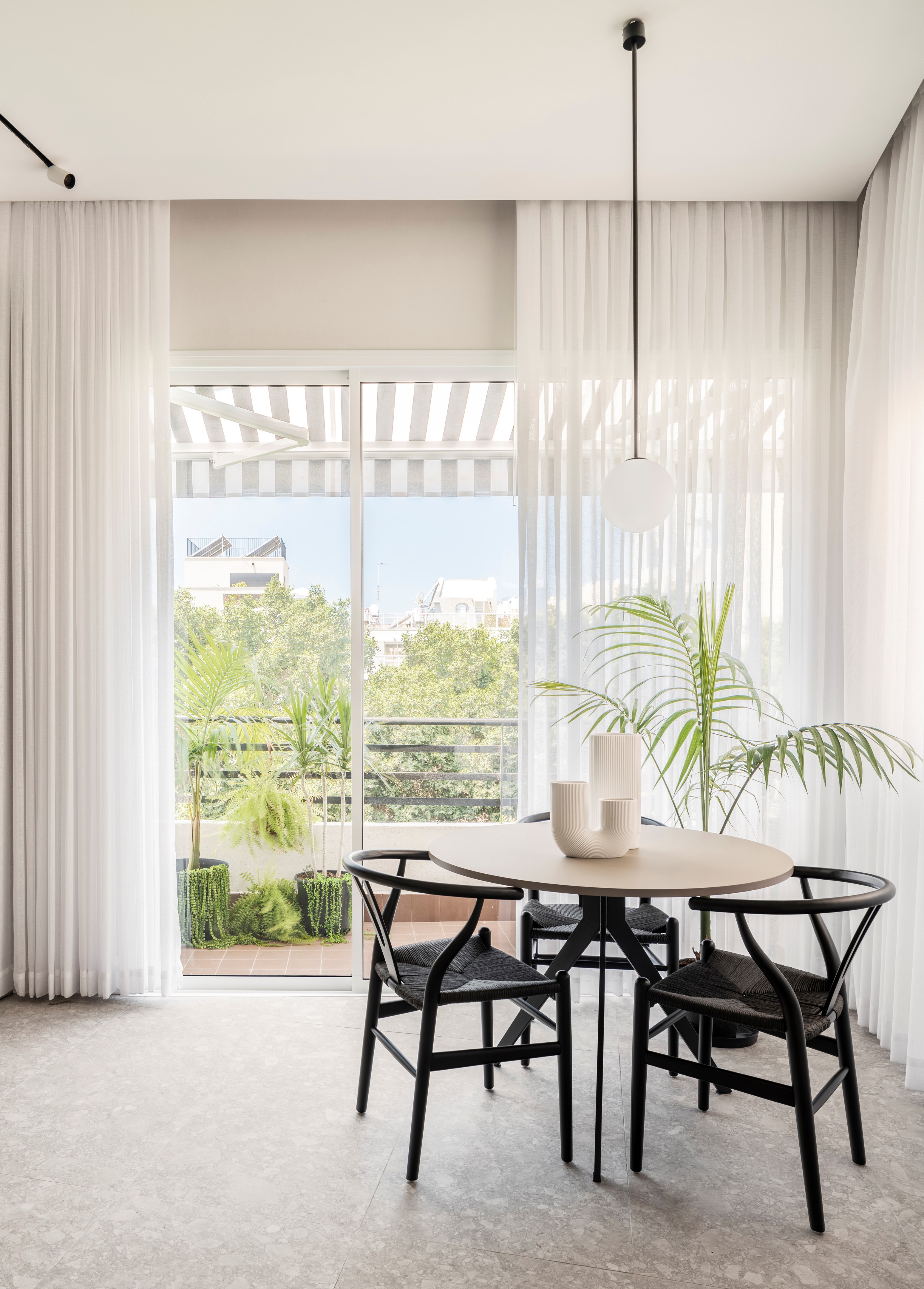 现代主义宝石 · K·O·T Architects 的公寓设计丨以色列特拉维夫丨K.O.T. Architects-24