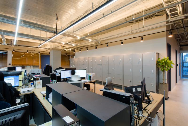 简约风 500 平公寓，宽敞舒适的空间设计-17