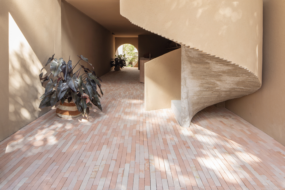 巴西先锋，粗野的极简丨Mariana Schmidt-87