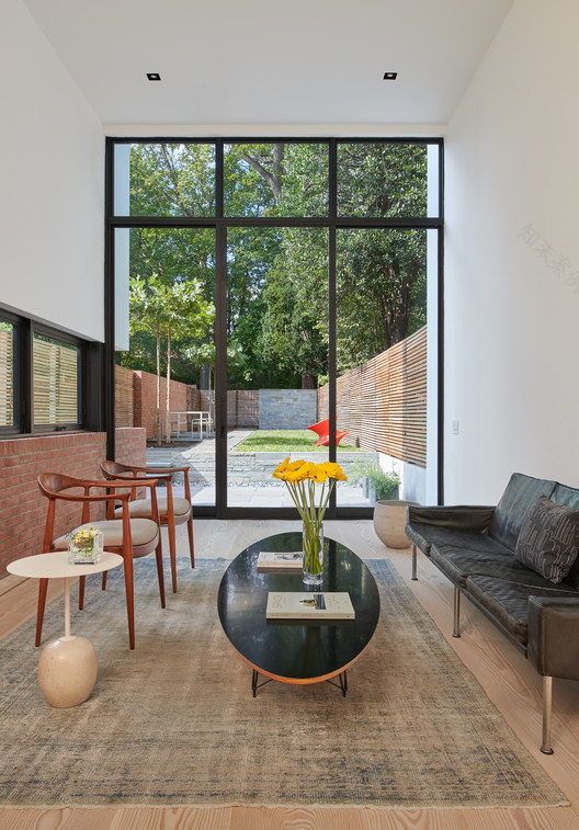 Georgetown 历史街区现代住宅改造-18