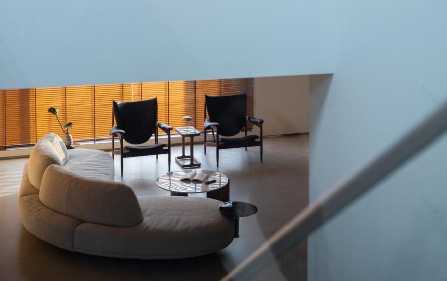 银川天山熙湖300㎡复式楼丨中国银川丨M.H.A地制现所建筑设计-25