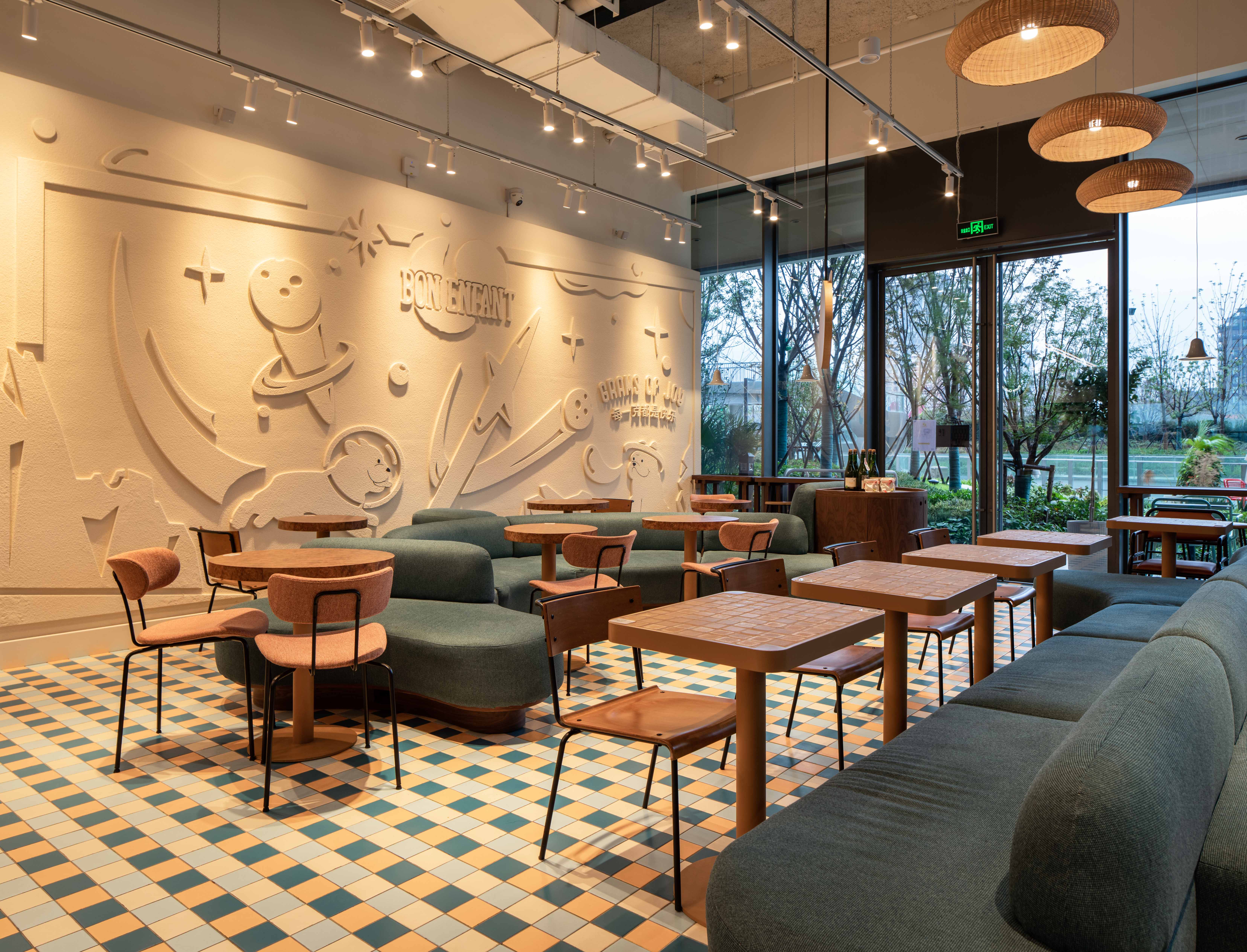 Luneurs Bon Enfant 甜品店丨中国上海丨hcreates interior design-6