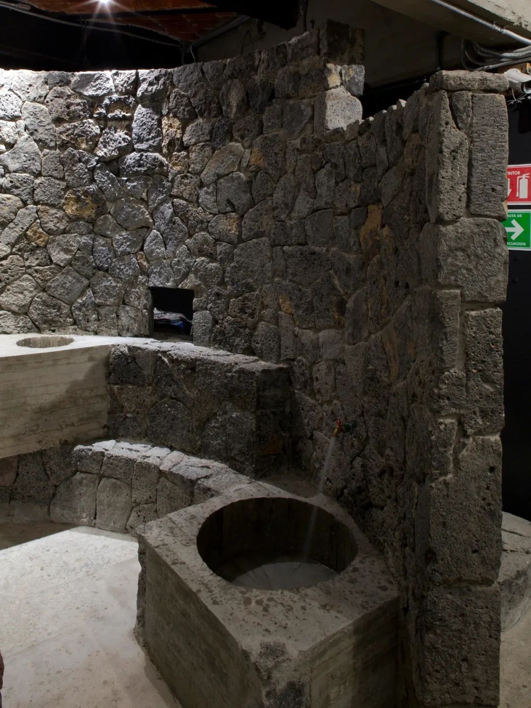 墨西哥建筑事务所 | 颠覆完美,创造想象力的空间-78